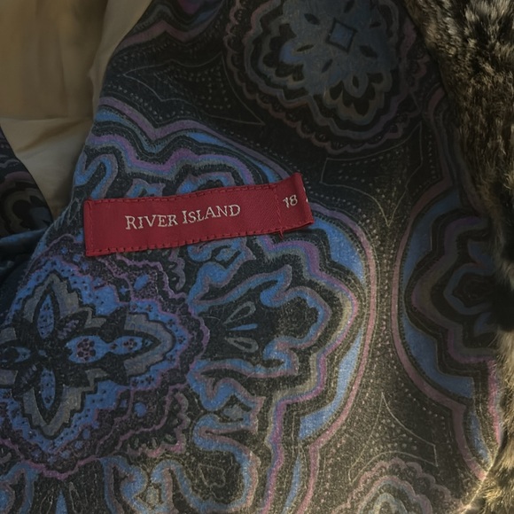 River Island Faux Fur Jacket, UK size 18 - Picture 5 of 6